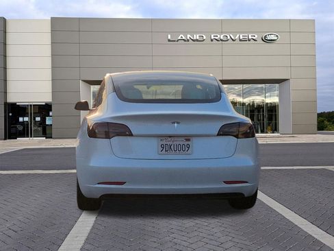 Used 2022 Tesla Model 3 image 6