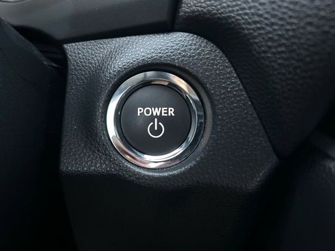 Used 2025 Toyota RAV4 XLE image 28