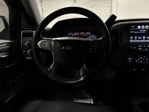 Used 2018 Chevrolet Silverado 1500 LT w/ All Star Edition image 19