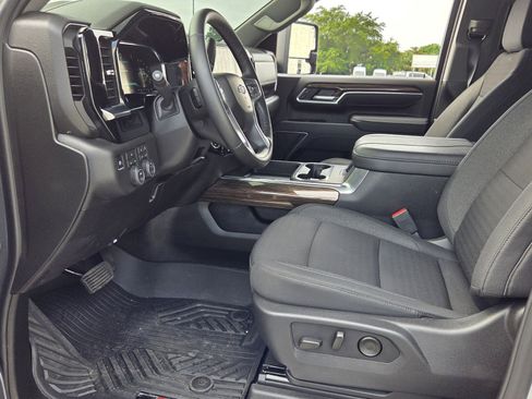 Certified 2026 Chevrolet Silverado 2500 LT w/ Trail Boss Package AWD/4WD image 9