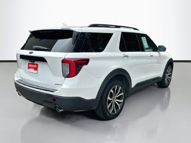 Used 2022 Ford Explorer ST-Line AWD/4WD image 5