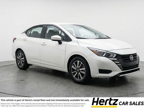 Used 2025 Nissan Versa SV FWD image 1