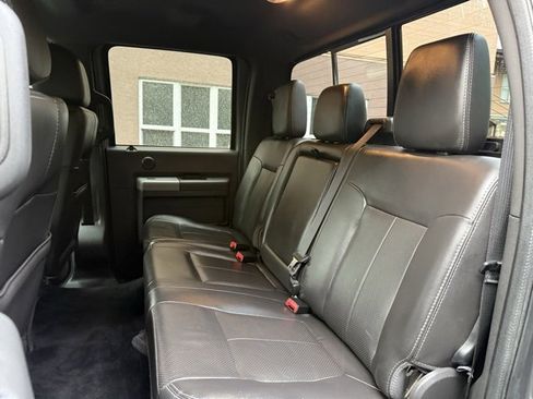 Used 2012 Ford F250 Lariat image 18