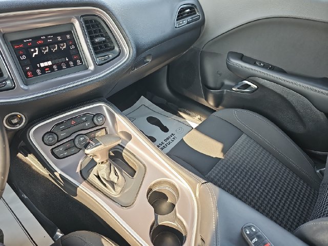 Used 2019 Dodge Challenger SXT RWD image 25