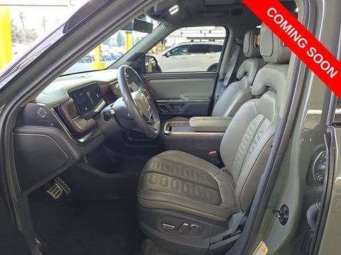Used 2023 Rivian R1S Launch Edition AWD/4WD image 6