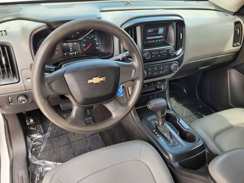 Used 2015 Chevrolet Colorado W/T RWD image 24
