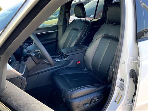 New 2026 Jeep Grand Cherokee Limited image 9