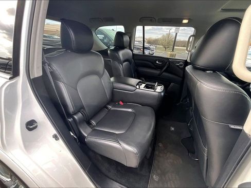 Used 2023 INFINITI QX80 Luxe w/ Cargo Package image 27
