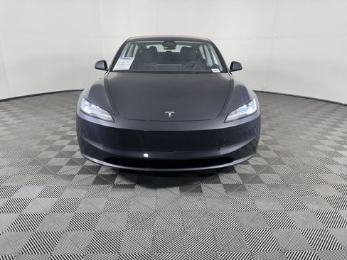 Used 2025 Tesla Model 3 Long Range image 3