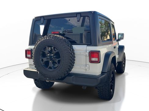 Used 2021 Jeep Wrangler Sport AWD/4WD image 8