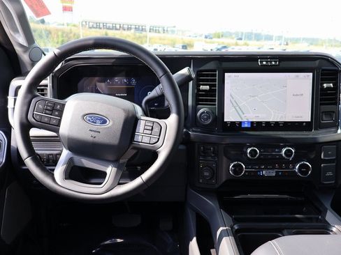 New 2026 Ford F250 Lariat w/ Lariat Premium Package image 18