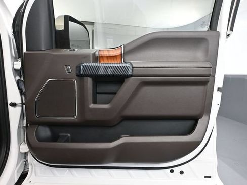 Used 2018 Ford F150 King Ranch AWD/4WD image 46