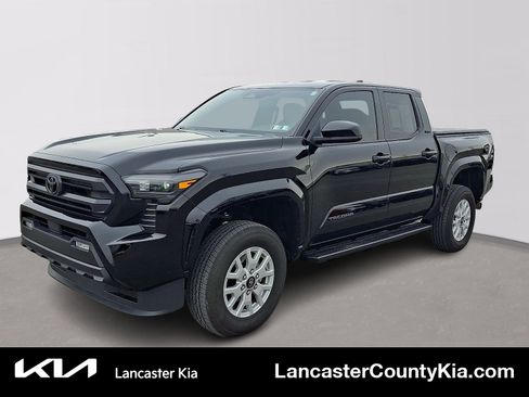 Used 2024 Toyota Tacoma SR5 image 1