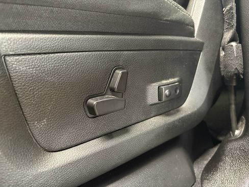 Used 2026 RAM 2500 Big Horn AWD/4WD image 14