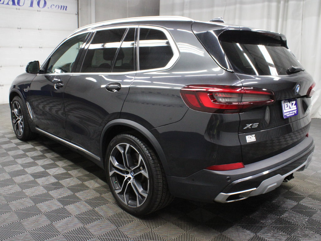 Used 2022 BMW X5 xDrive45e AWD/4WD image 7