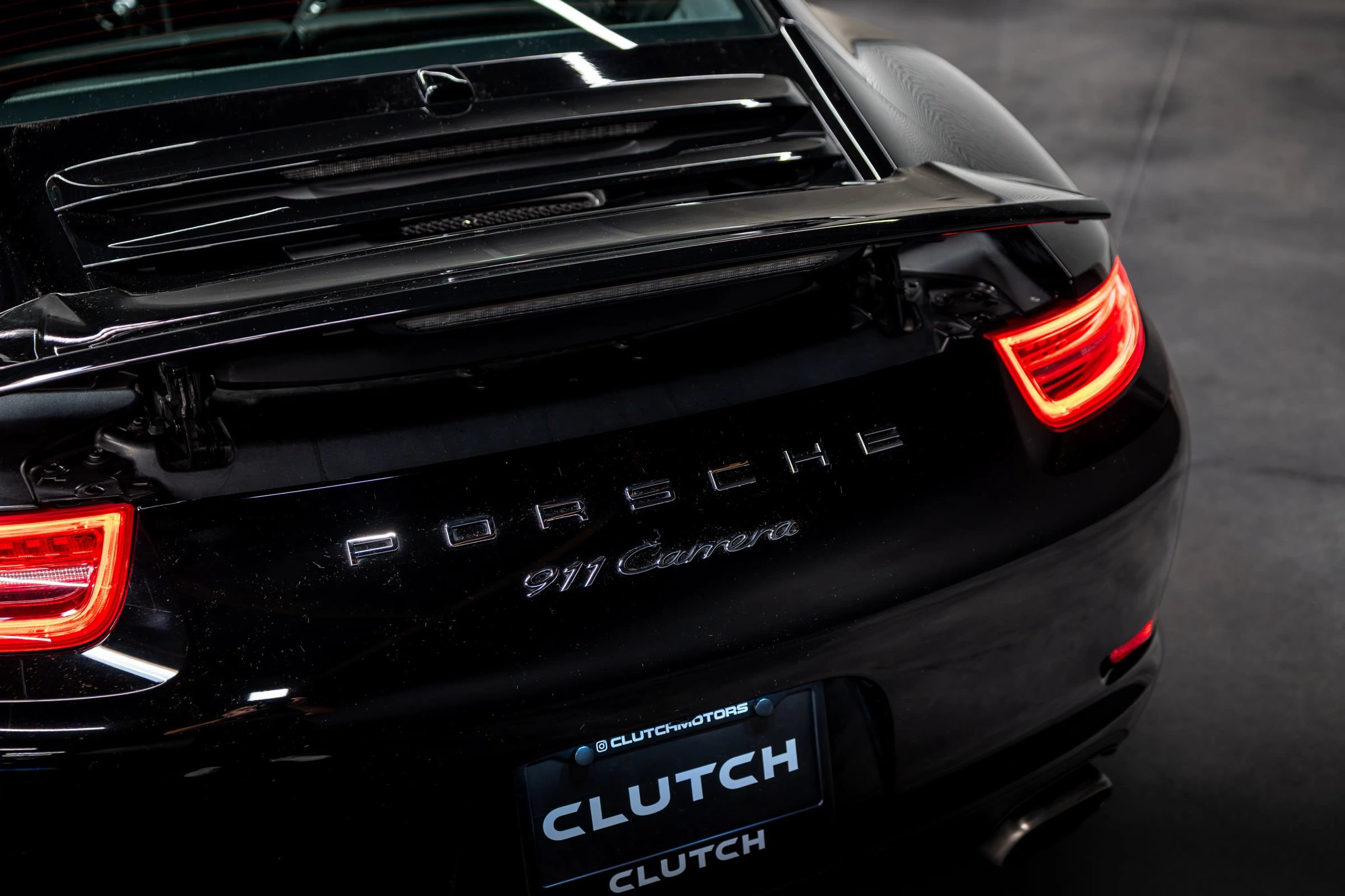 Used 2014 Porsche 911 Carrera image 16