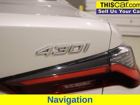 Used 2022 BMW 430i Coupe w/ Premium Package RWD image 13