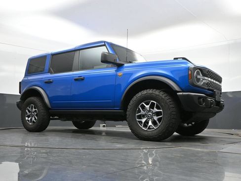 Used 2025 Ford Bronco Badlands AWD/4WD image 41