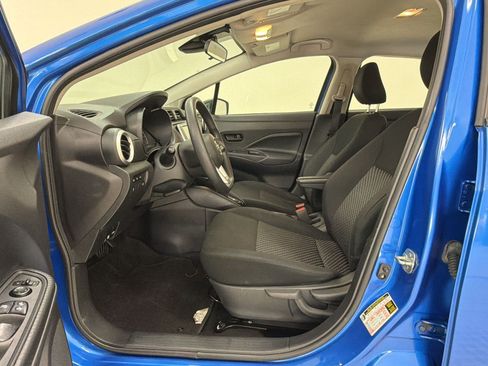 Used 2021 Nissan Versa S FWD image 5