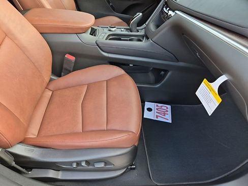 New 2026 Cadillac XT5 Premium Luxury w/ Driver Assist Package FWD image 17
