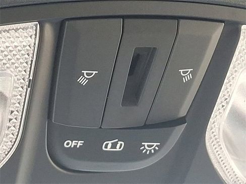 Used 2023 RAM 3500 Tradesman w/ Chrome Appearance Group image 27