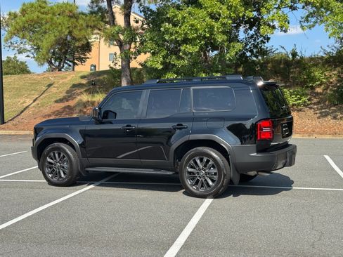 Used 2027 Toyota Land Cruiser w/ Premium Package AWD/4WD image 7