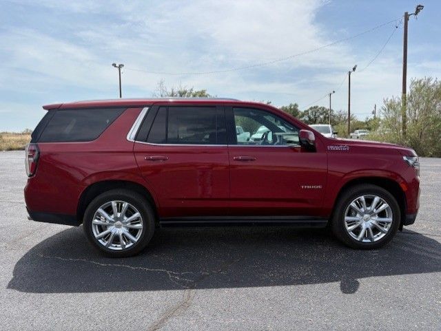 Used 2021 Chevrolet Tahoe High Country w/ Premium Package AWD/4WD image 7