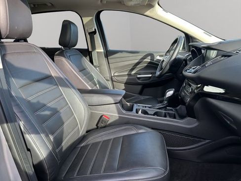 Used 2018 Ford Escape Titanium image 22