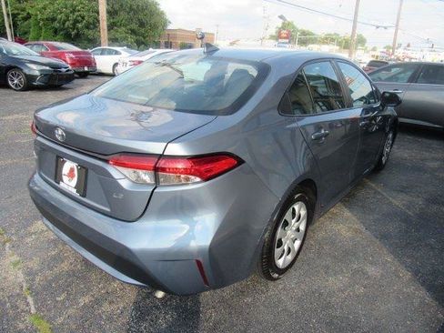 Used 2022 Toyota Corolla LE FWD image 10