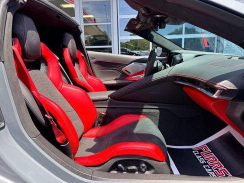 Used 2024 Chevrolet Corvette Z06 RWD image 41