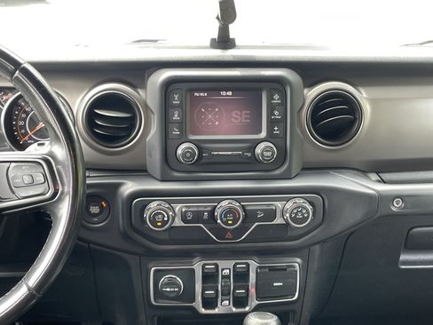Used 2020 Jeep Wrangler Unlimited Sport S AWD/4WD image 29