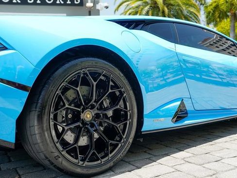 Used 2024 Lamborghini Huracan Tecnica RWD image 53
