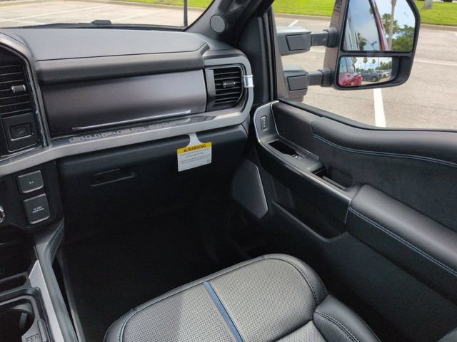New 2026 Ford F350 Platinum w/ FX4 Off-Road Package AWD/4WD image 17