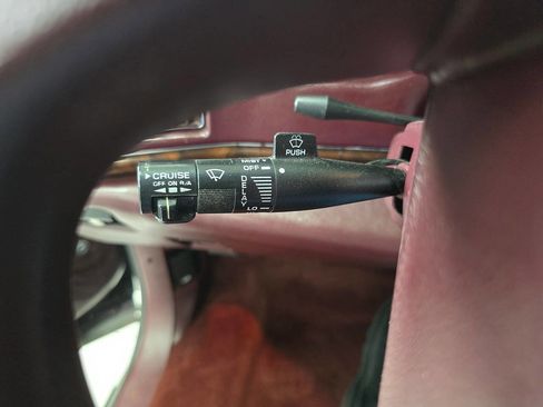Used 1996 Buick Roadmaster Sedan RWD image 43
