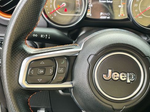 Used 2022 Jeep Gladiator Mojave w/ Trailer Tow Package image 22