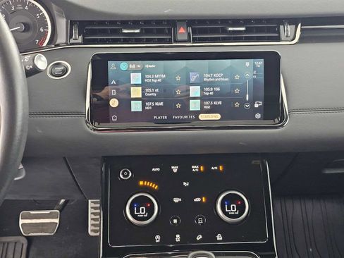 Used 2023 Land Rover Range Rover Evoque R-Dynamic SE image 36