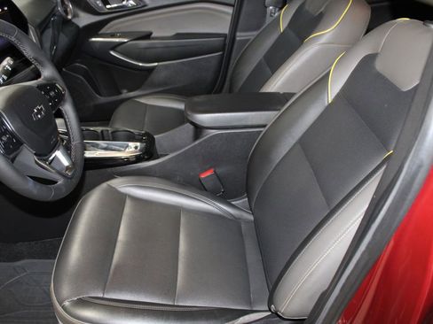 Used 2024 Chevrolet Trax ACTIV w/ Driver Confidence Package image 12