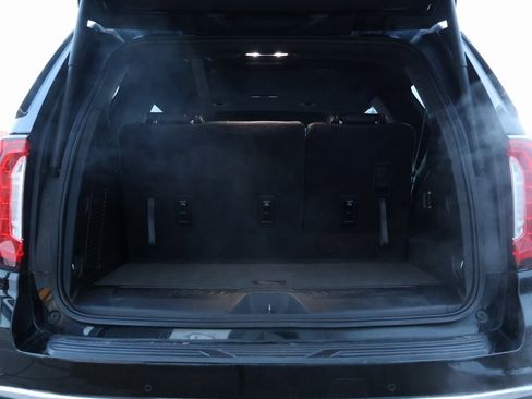 Used 2021 GMC Yukon SLT image 24