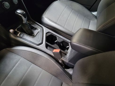 Used 2023 Volkswagen Taos SE image 26