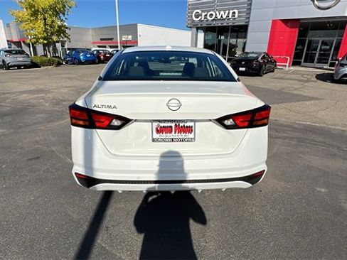 New 2025 Nissan Altima 2.5 S image 5