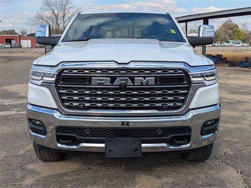 Used 2025 RAM 1500 Limited w/ Trailer Tow Group image 9