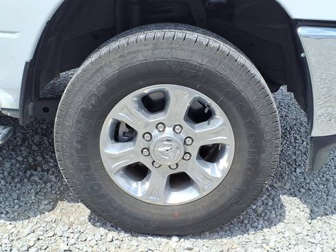 Used 2026 RAM 2500 Big Horn AWD/4WD image 17