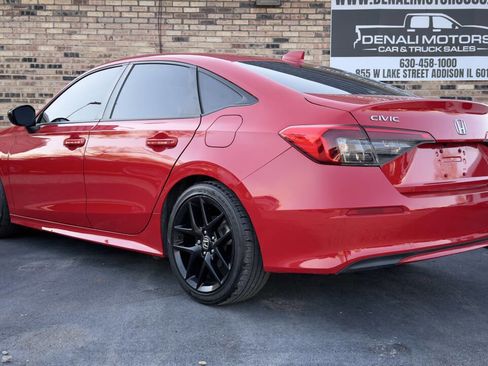 Used 2023 Honda Civic Sport image 4