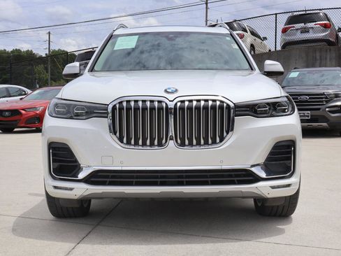 Used 2020 BMW X7 xDrive40i w/ Premium Package AWD/4WD image 10