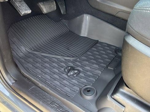 New 2026 RAM 2500 Big Horn AWD/4WD image 14