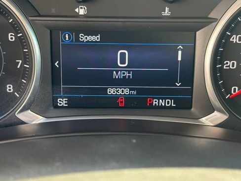 Used 2022 Chevrolet Equinox LT image 4