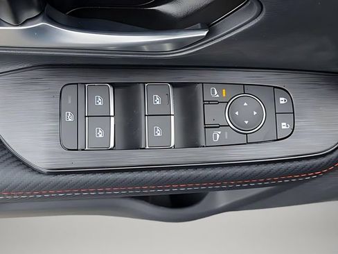 New 2026 Nissan Kicks SR w/ Cold Weather Package AWD/4WD image 10