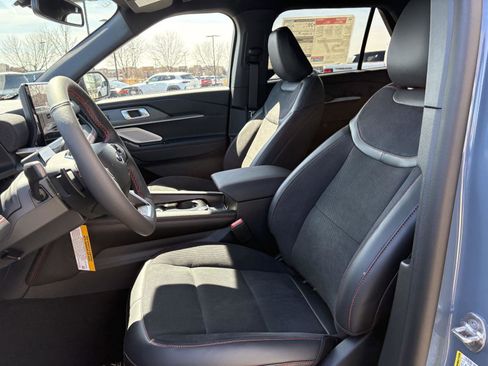 New 2026 Ford Explorer ST image 16