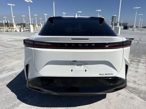 Certified 2024 Lexus RZ 300e Premium w/ Cold Area Package image 24