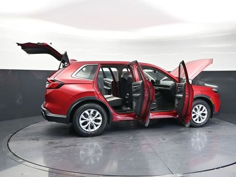 Used 2024 Honda CR-V LX image 43